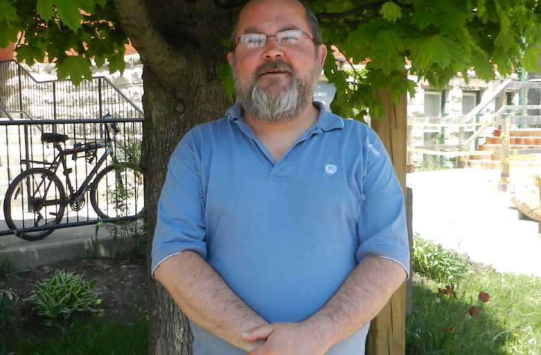 Humans of Wayside @ the Bridgeport Cafe – Ziggy